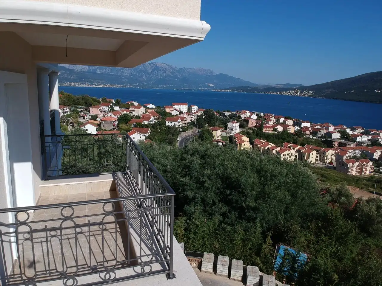 Квартира 134м² в Черногории, Дженовичи. Стоимостью 600000€ аренда фото-36