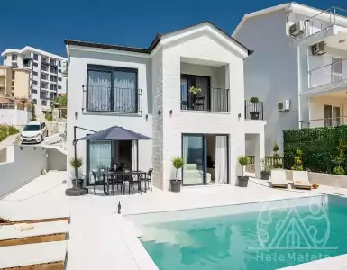 Купить виллу в Черногории 550000€