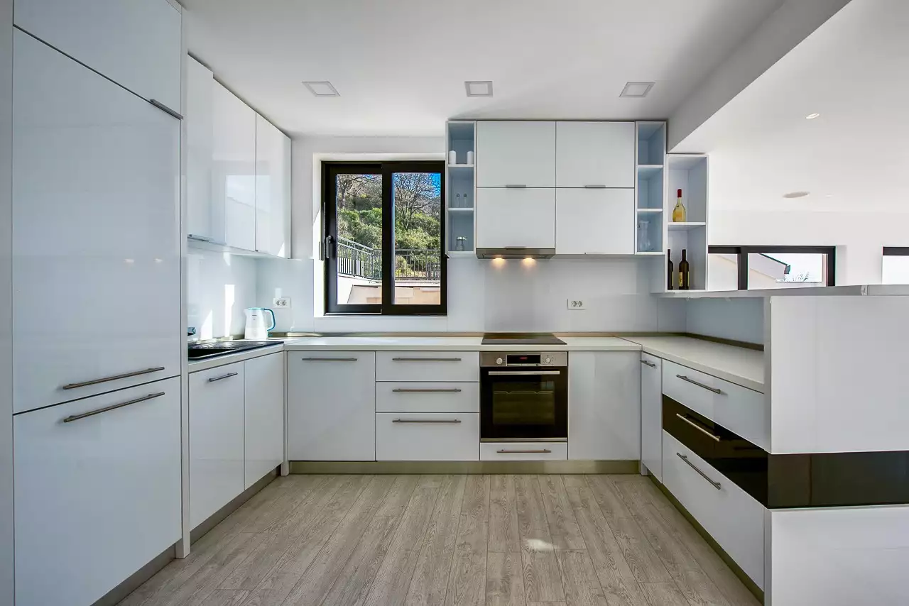 Вилла 180м² в Черногории, Тиват. Стоимостью 550000€ аренда фото-2