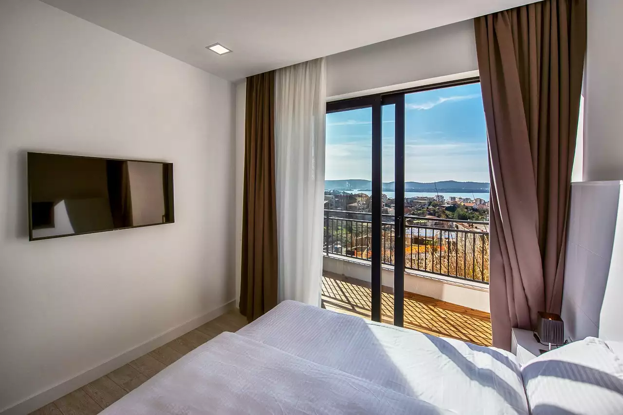 Вилла 180м² в Черногории, Тиват. Стоимостью 550000€ аренда фото-6