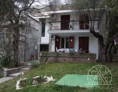 Купить дом в Черногории 400000€
