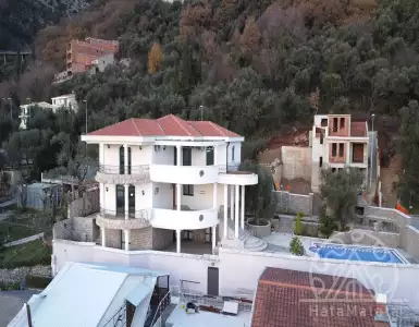 Купить виллу в Черногории 1200000€
