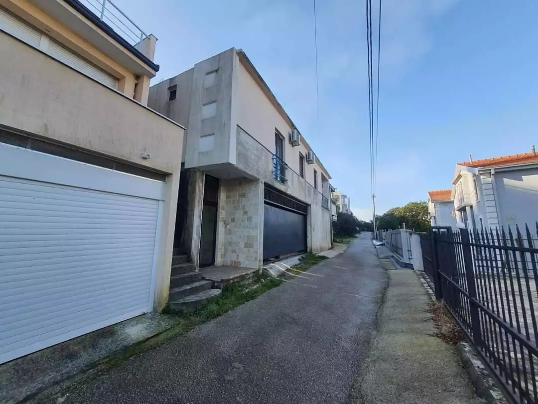 Дом 300м² в Черногории, Круче. Стоимостью 300000€ аренда фото-2