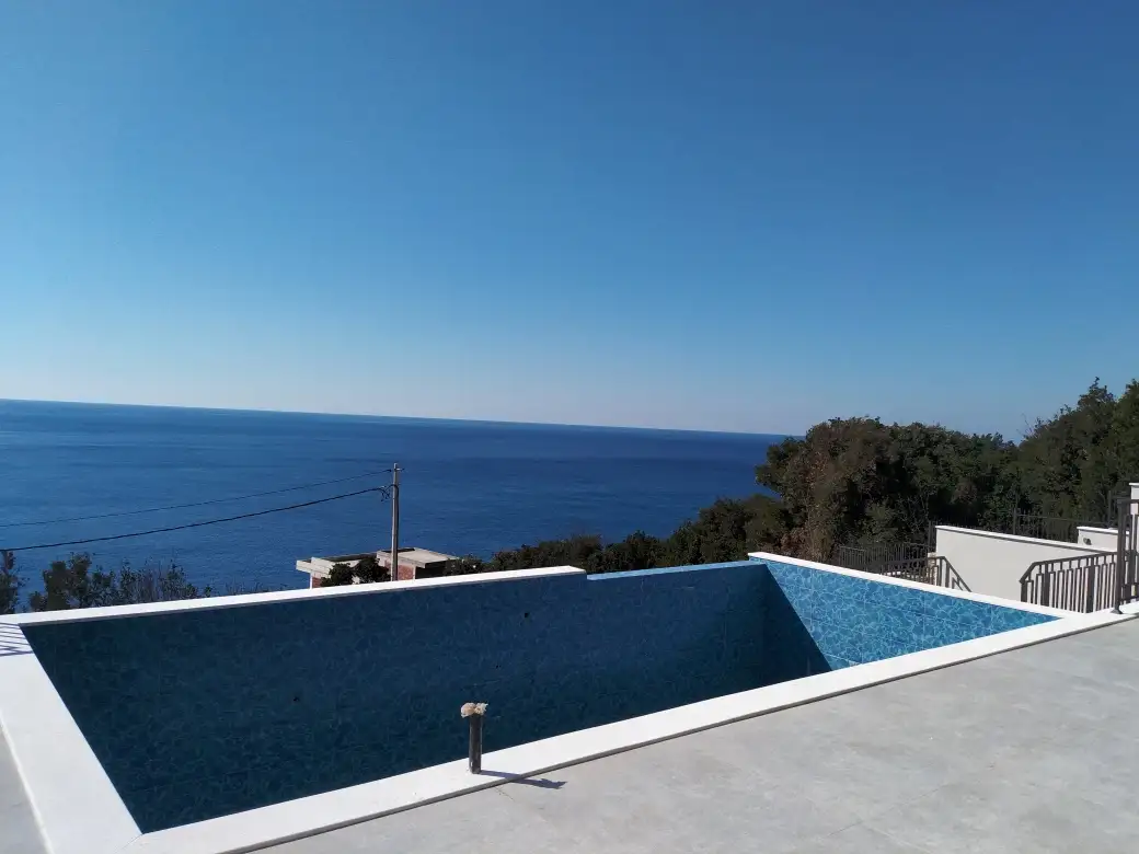 Вилла 230м² в Черногории, Утеха. Стоимостью 630000€ аренда фото-2