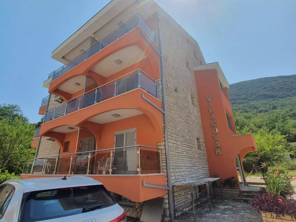 Отель, гостиница 600м² в Черногории, Херцег-Нови. Стоимостью 995000€ аренда фото-14