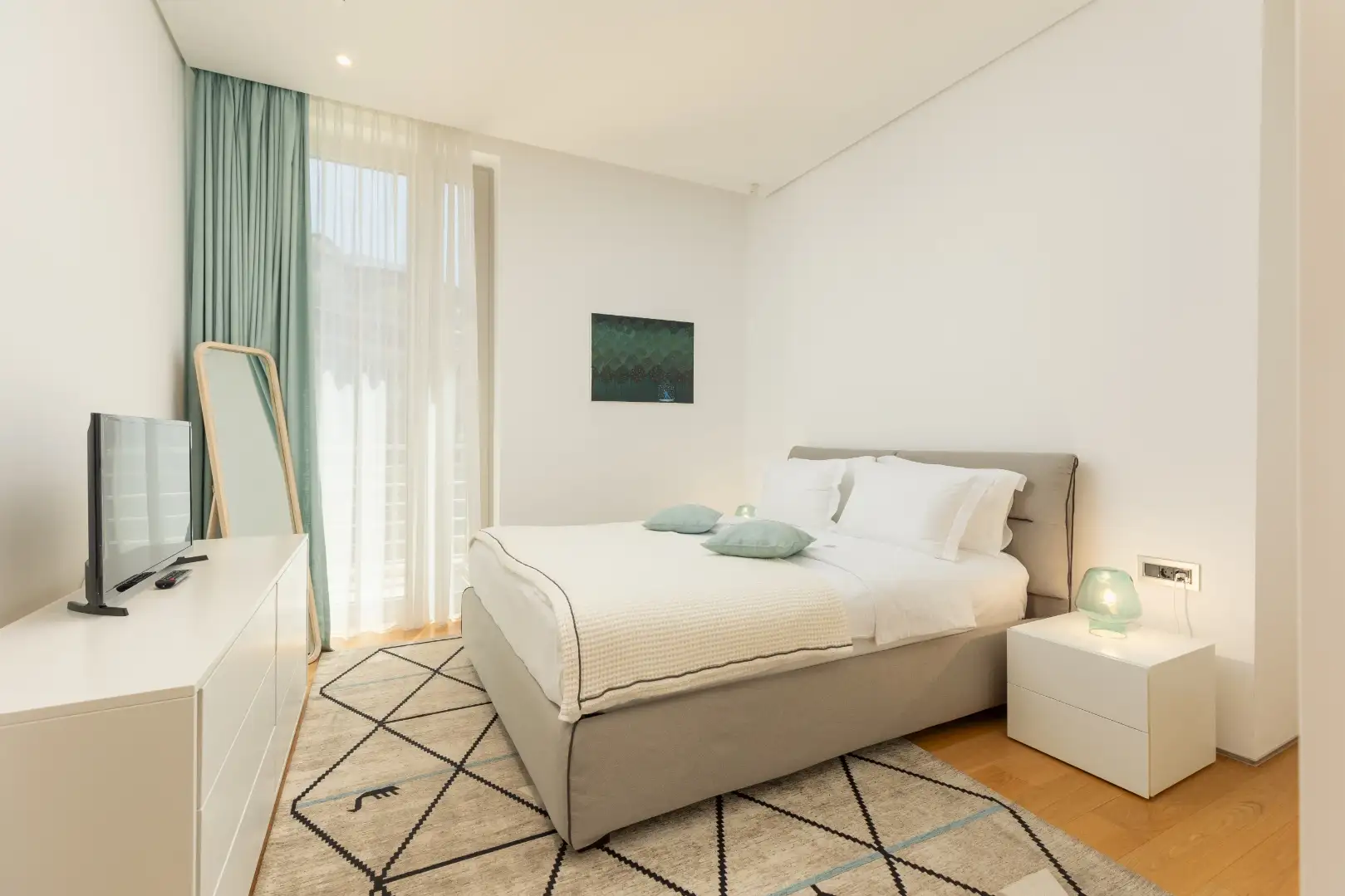 Коттедж 457м² в Черногории, Бечичи. Стоимостью 2500000€ аренда фото-3