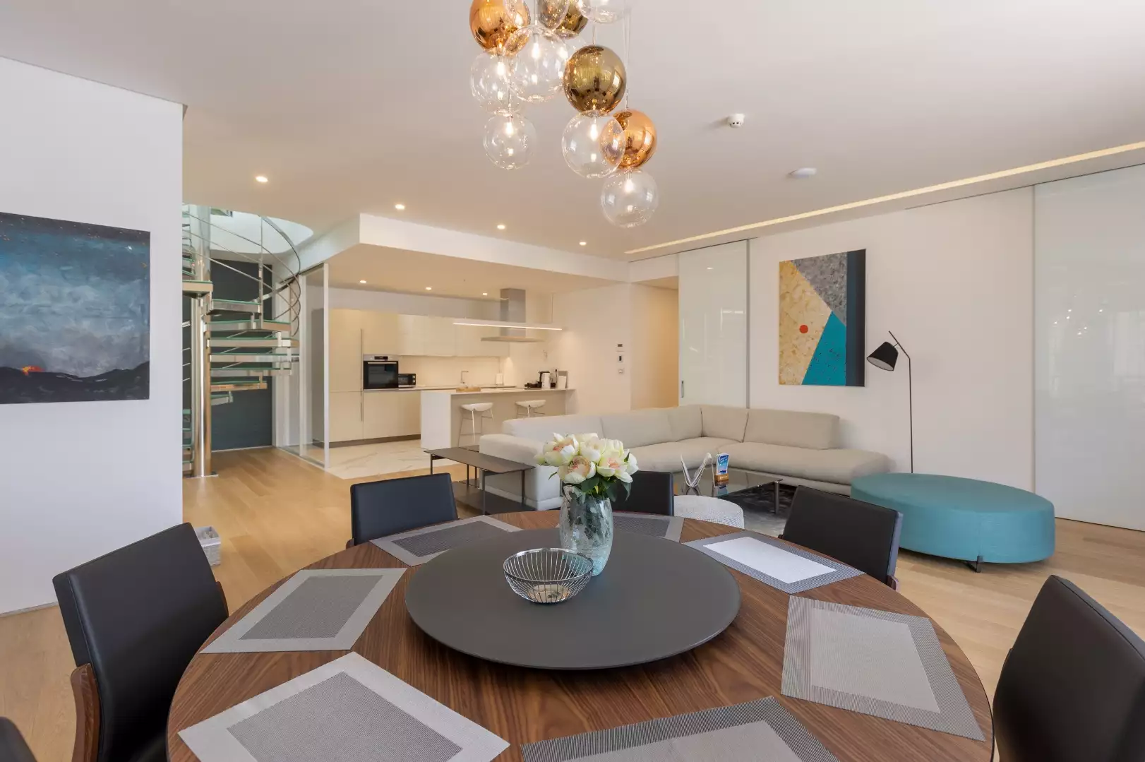 Коттедж 571м² в Черногории, Бечичи. Стоимостью 2950000€ аренда фото-5