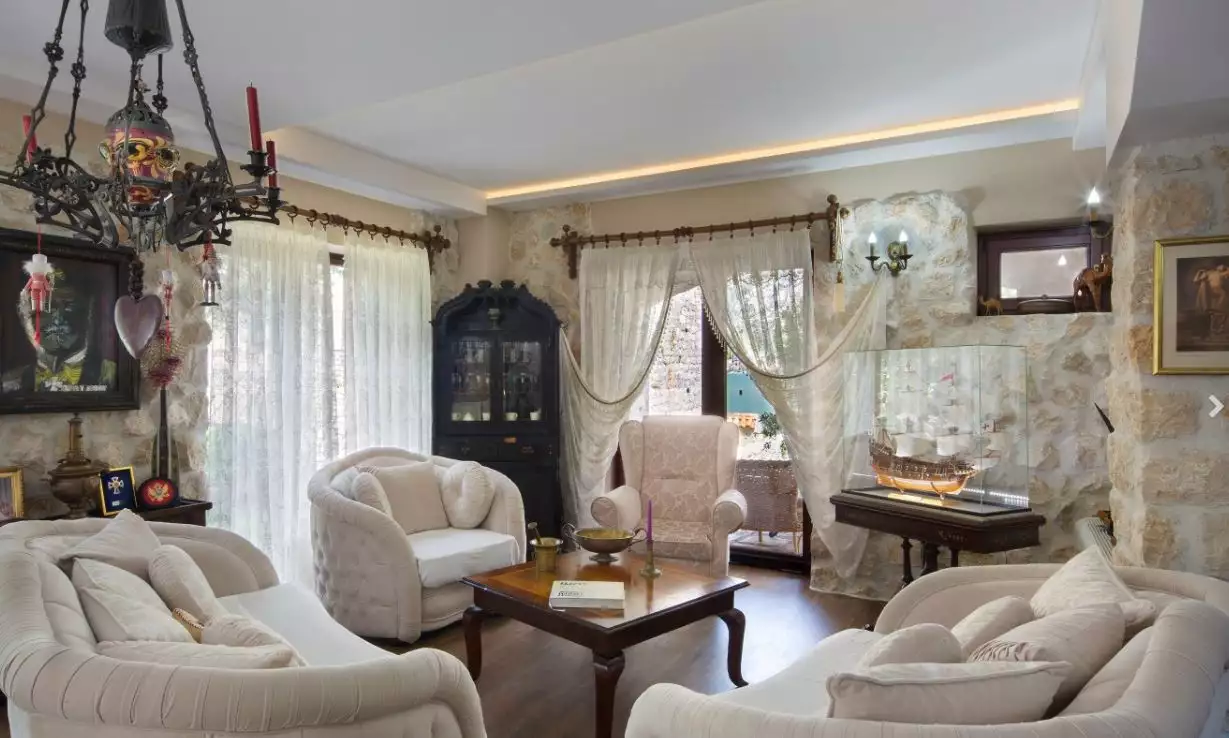Вилла 497м² в Черногории, Прчань. Стоимостью 4000000€ аренда фото-19