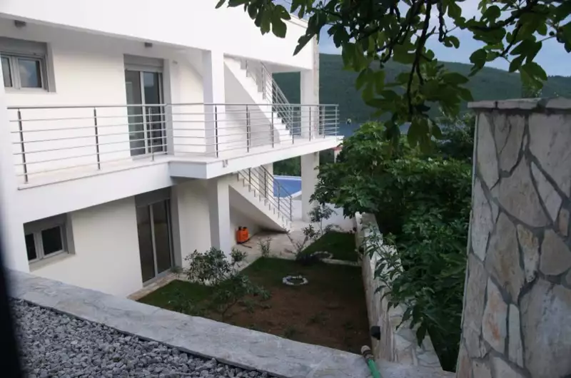 Вилла 267м² в Черногории, Кумбор. Стоимостью 750000€ аренда фото-10