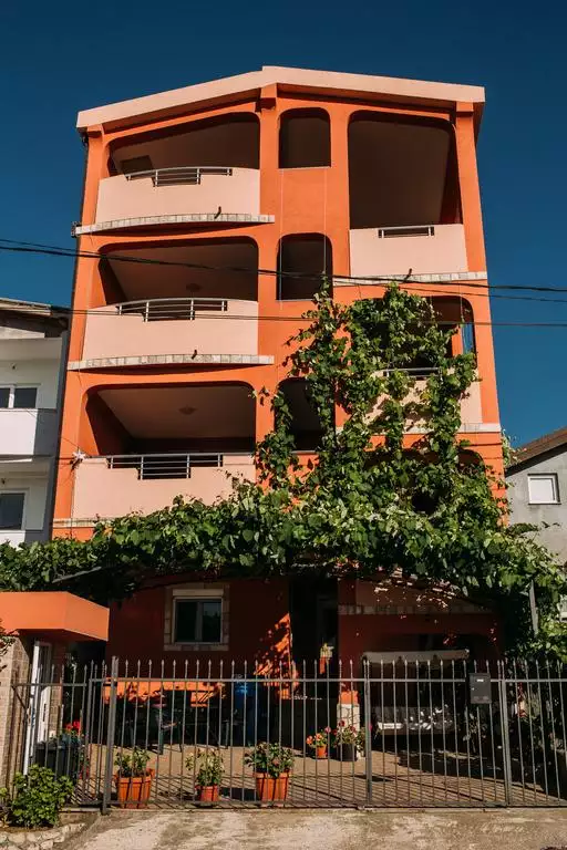 Отель, гостиница 300м² в Черногории, Добра Вода. Стоимостью 320000€ аренда фото-18