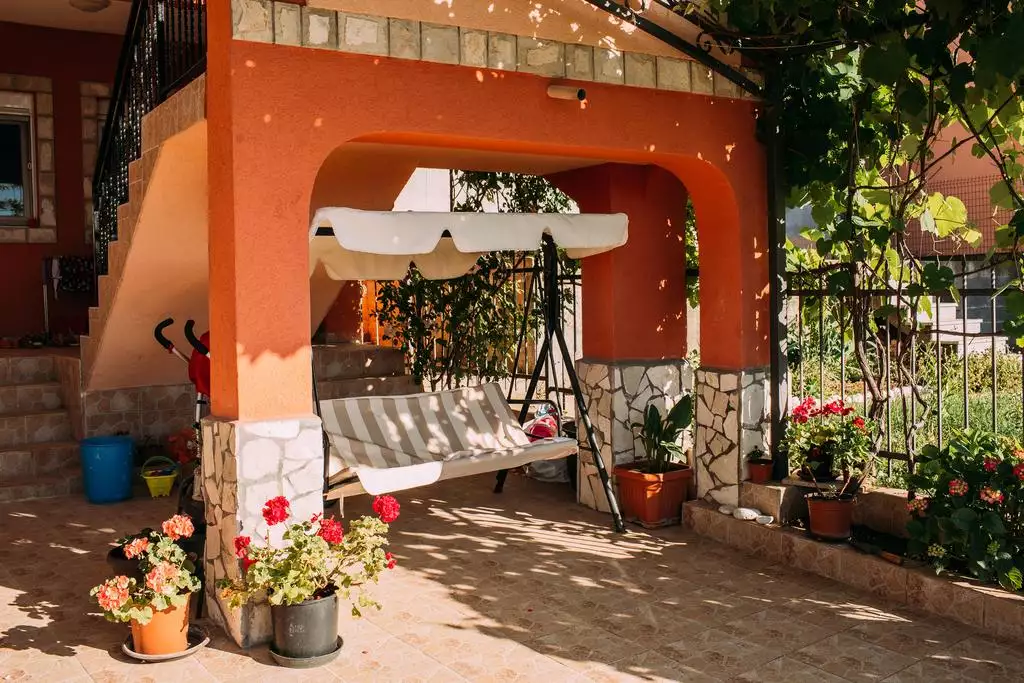 Отель, гостиница 300м² в Черногории, Добра Вода. Стоимостью 320000€ аренда фото-20