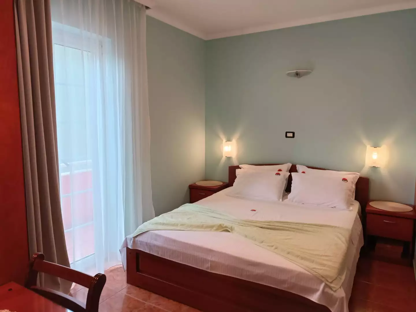 Отель, гостиница 600м² в Черногории, Петровац. Стоимостью 1650000€ аренда фото-8