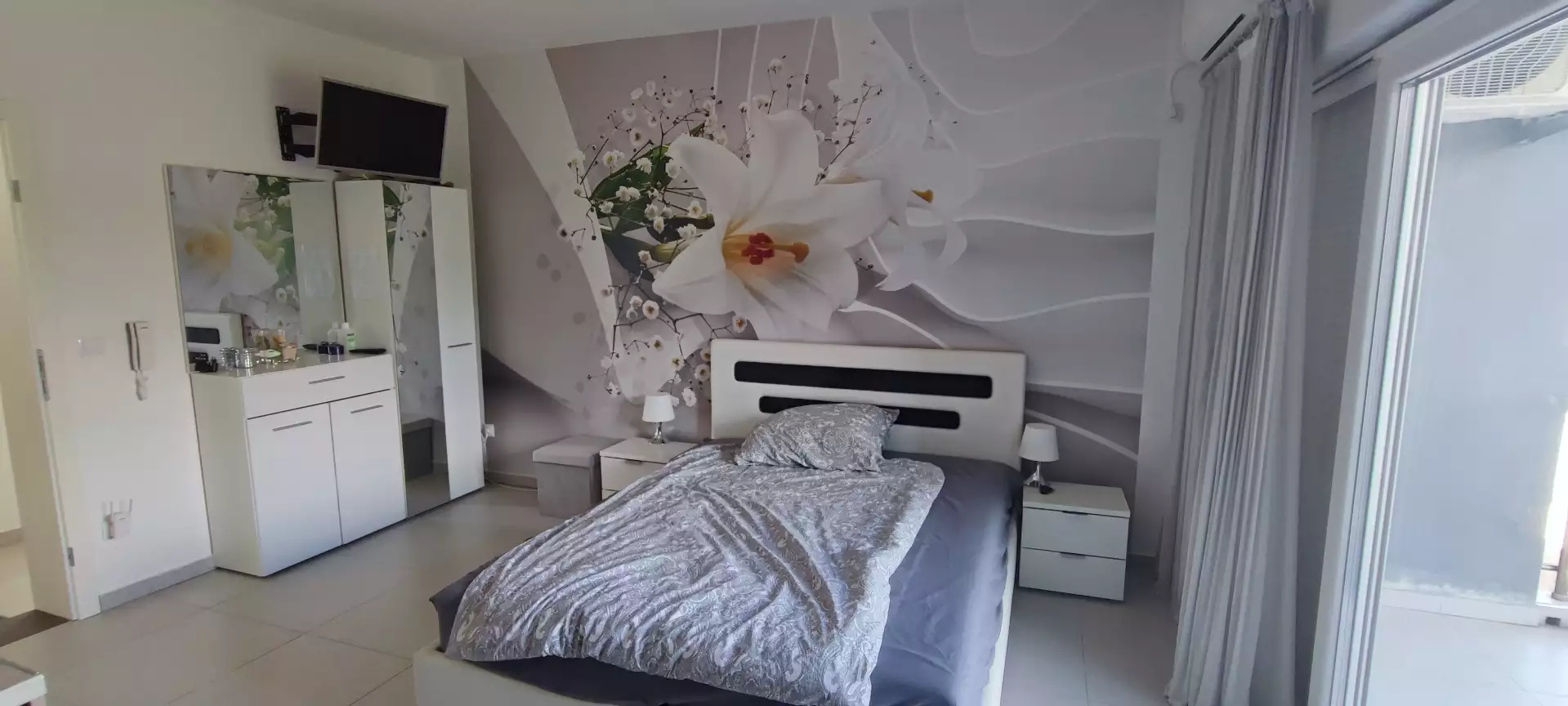 Отель, гостиница 350м² в Черногории, Тиват. Стоимостью 1200000€ аренда фото-14