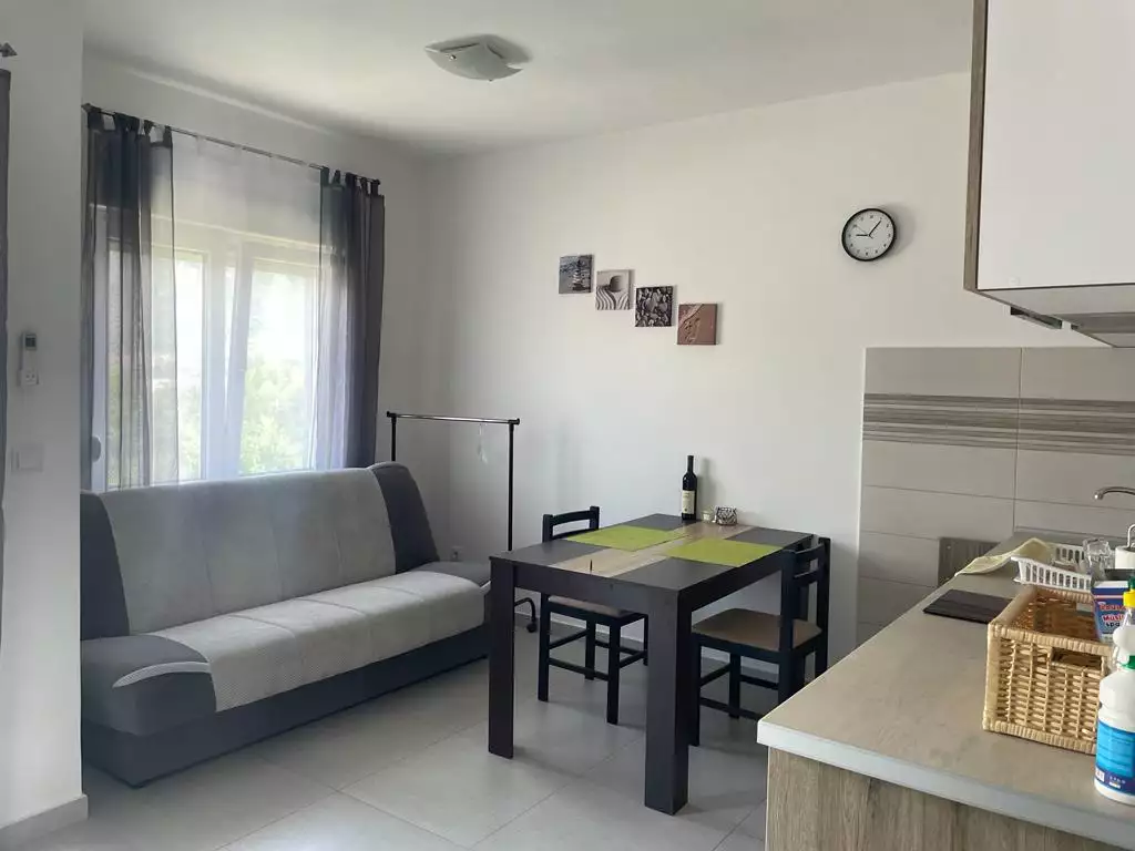 Отель, гостиница 350м² в Черногории, Тиват. Стоимостью 1200000€ аренда фото-26