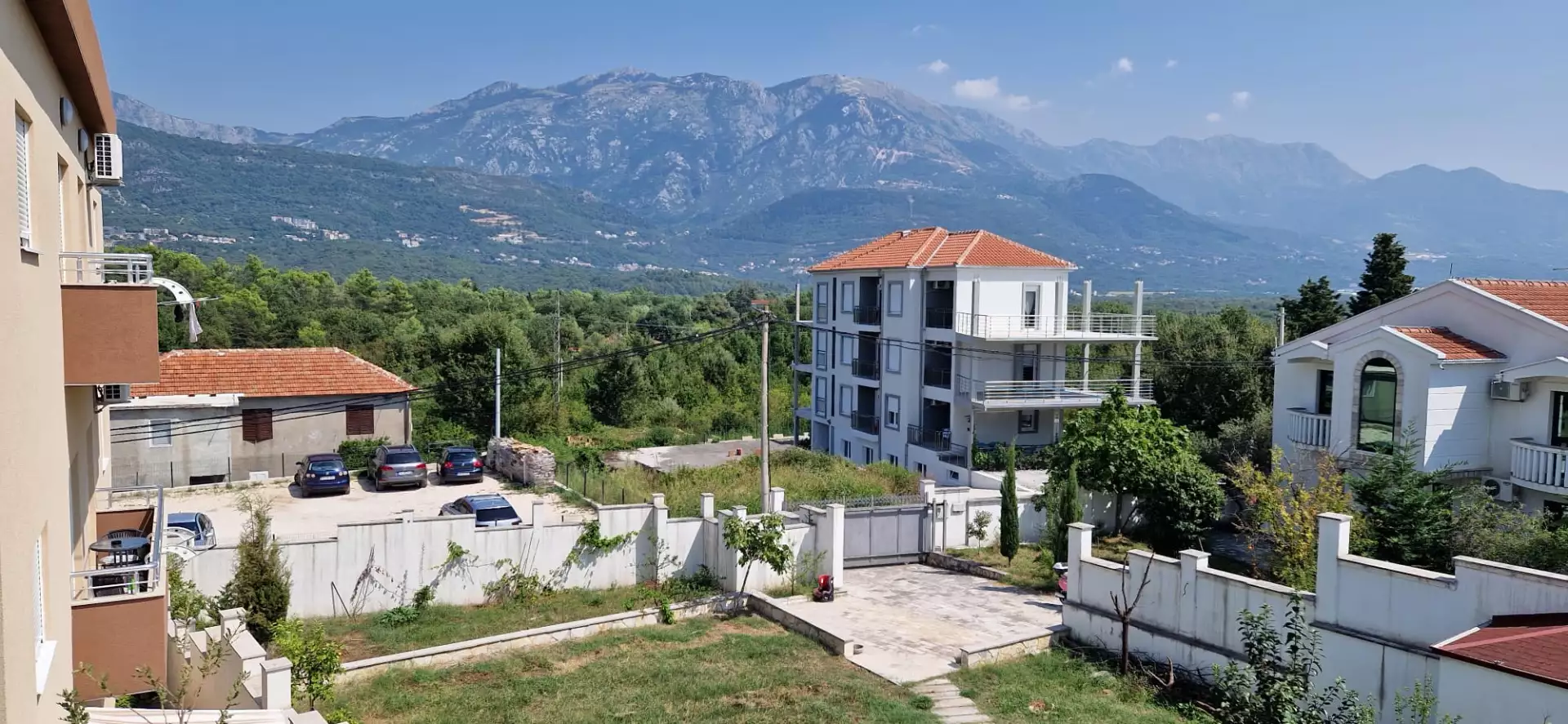 Отель, гостиница 350м² в Черногории, Тиват. Стоимостью 1200000€ аренда фото-37