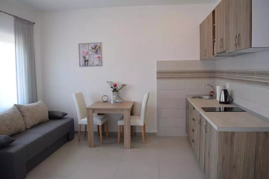 Отель, гостиница 350м² в Черногории, Тиват. Стоимостью 1200000€ аренда фото-44
