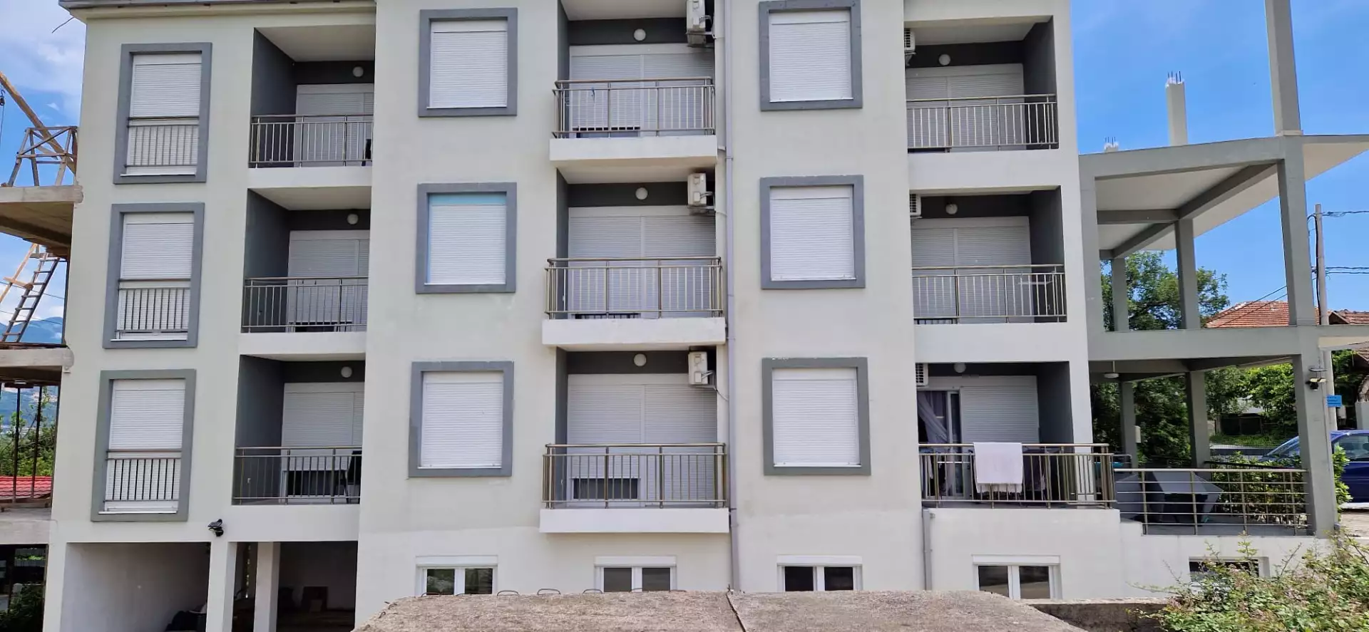 Отель, гостиница 350м² в Черногории, Тиват. Стоимостью 1200000€ аренда фото-50