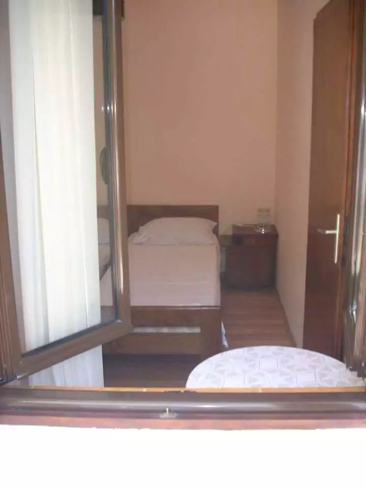 Отель, гостиница 144м² в Черногории, Сутоморе. Стоимостью 110000€ аренда фото-3
