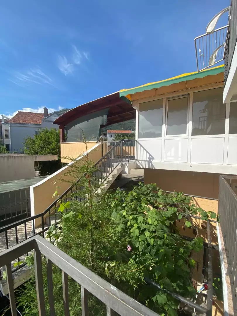 Отель, гостиница 330м² в Черногории, Бар. Стоимостью 700000€ аренда фото-5