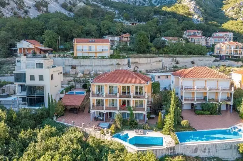 Таунхаус 148м² в Черногории, Котор. Стоимостью 410000€ аренда фото-5