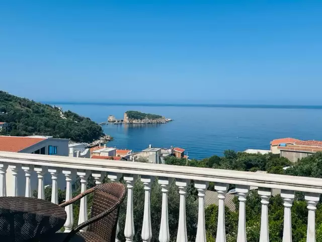 Вилла 202м² в Черногории, Утеха. Стоимостью 280000€ аренда фото-1