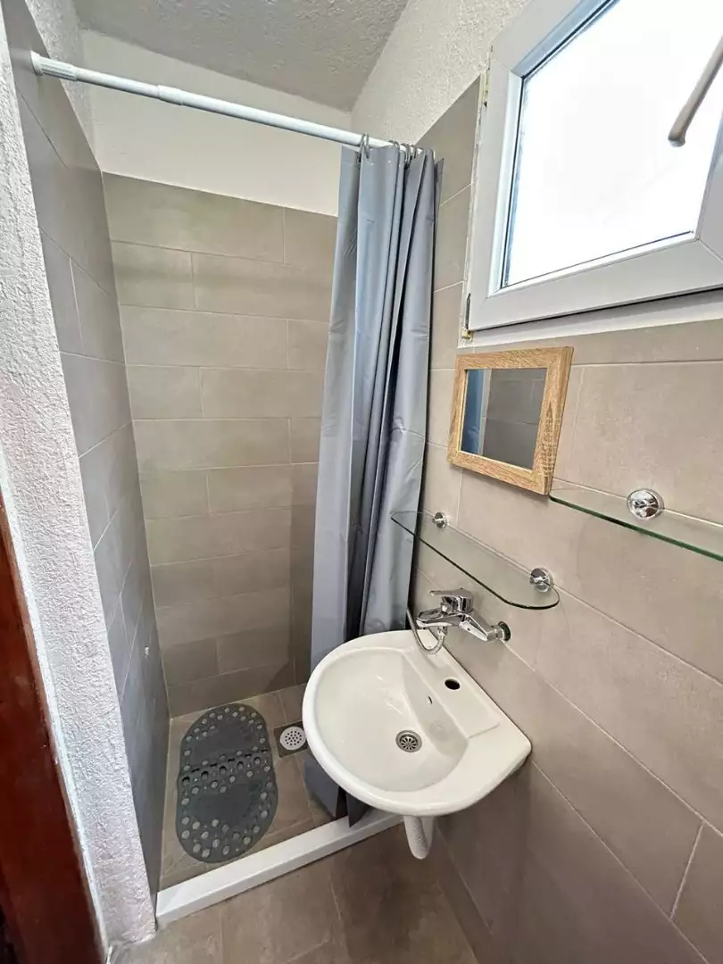 Отель, гостиница 200м² в Черногории, Бар. Стоимостью 220000€ аренда фото-4