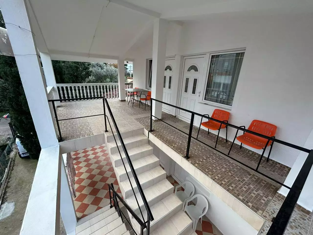 Отель, гостиница 200м² в Черногории, Бар. Стоимостью 220000€ аренда фото-15