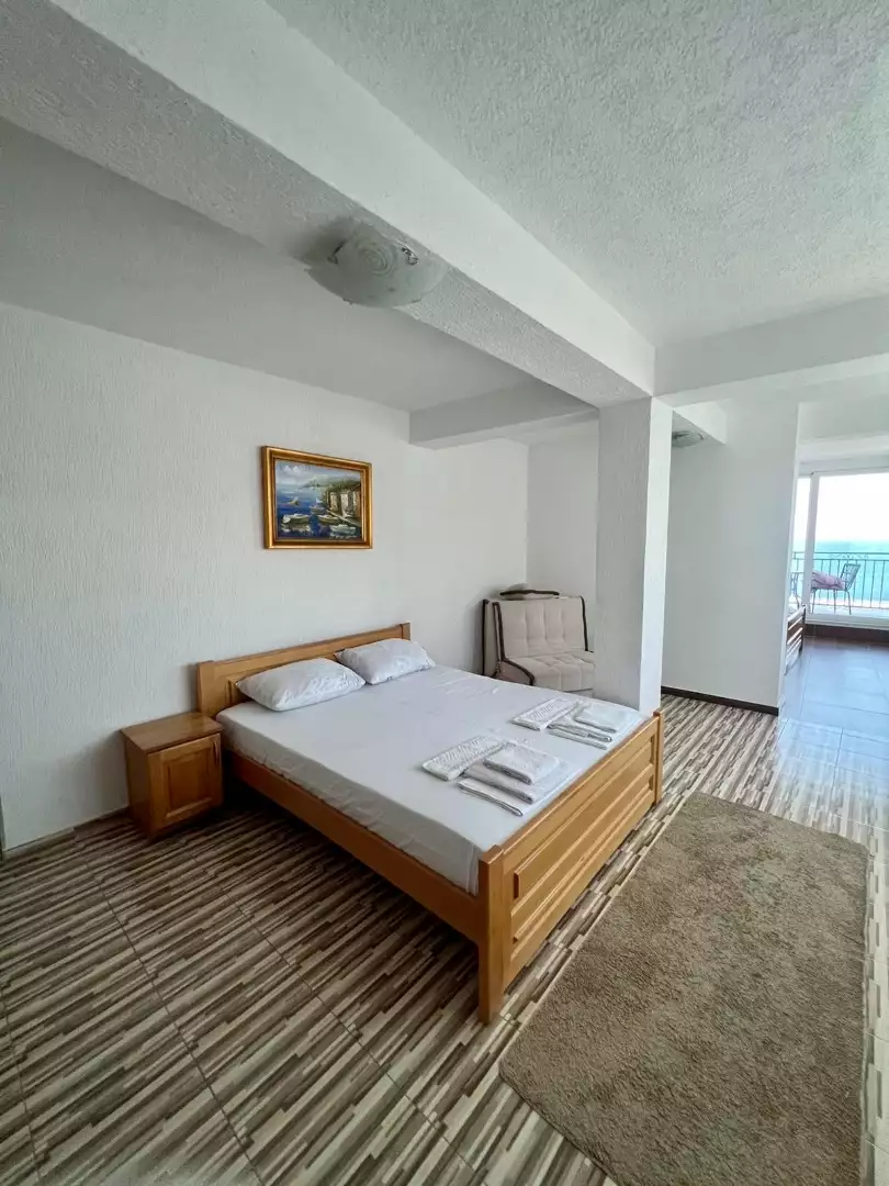 Отель, гостиница 1200м² в Черногории, Добра Вода. Стоимостью 1600000€ аренда фото-15