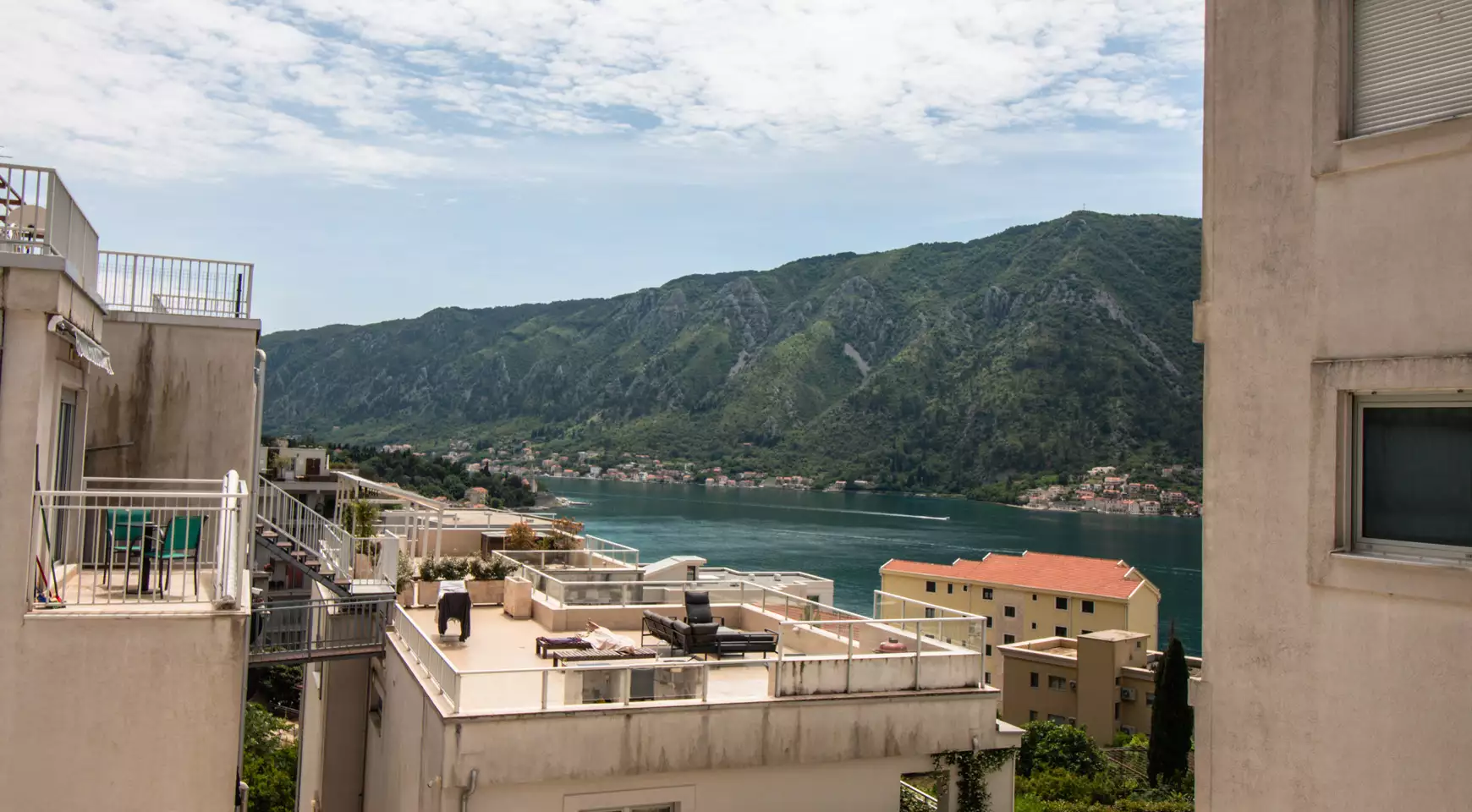 Квартира 75м² в Черногории, Доброта. Стоимостью 250000€ аренда фото-2