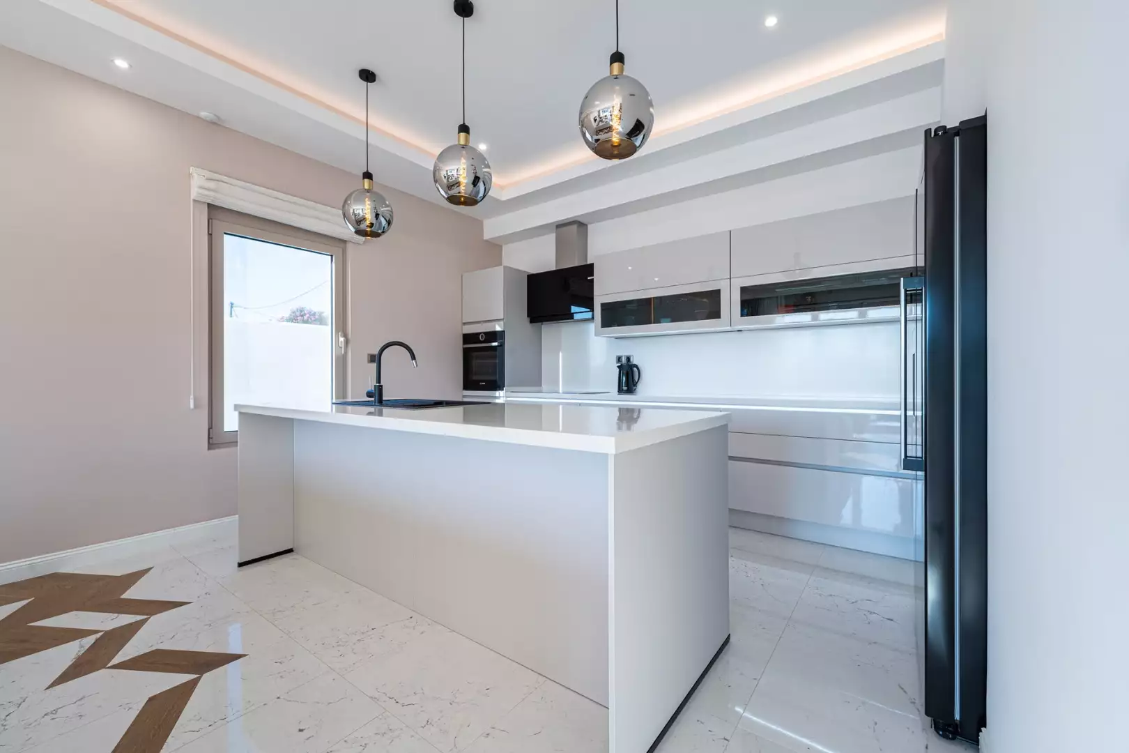 Вилла 290м² в Черногории, Кримовица. Стоимостью 649000€ аренда фото-10