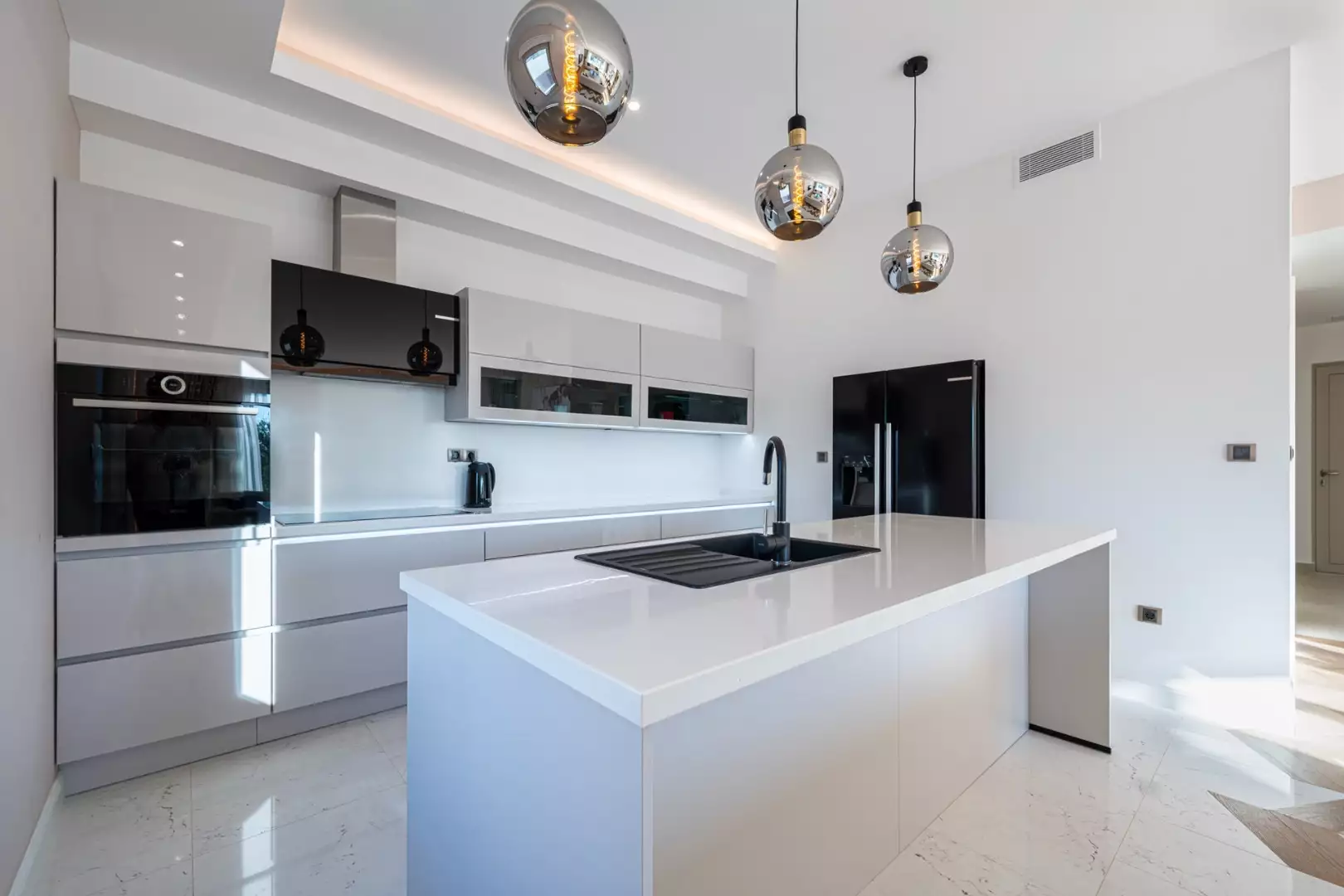 Вилла 290м² в Черногории, Кримовица. Стоимостью 649000€ аренда фото-11