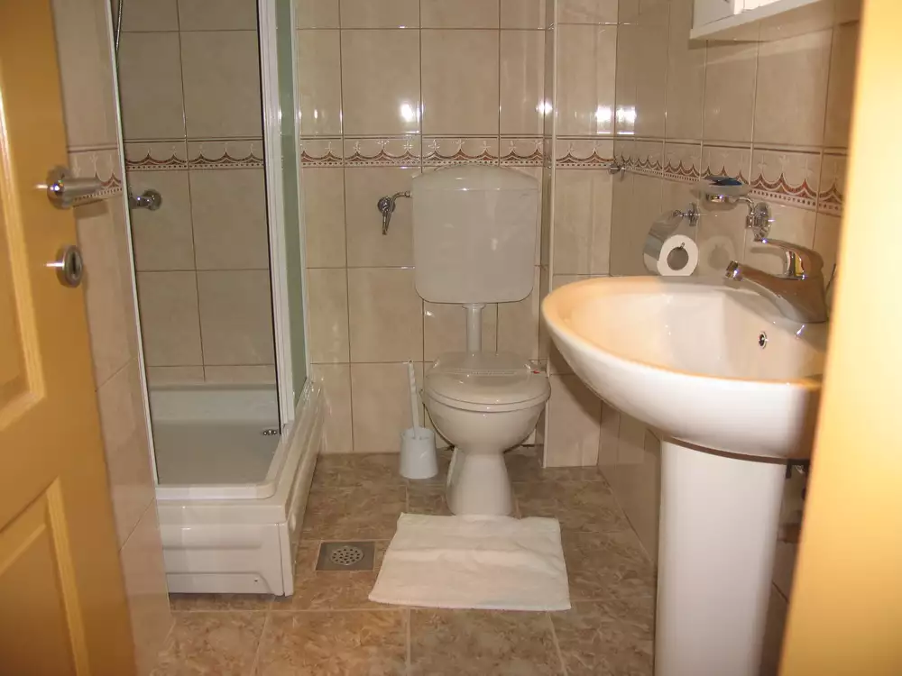 Отель, гостиница 1069м² в Черногории, Сутоморе. Стоимостью 900000€ аренда фото-12