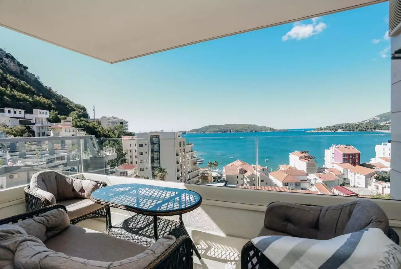 Квартира 120м² в Черногории, Рафаиловичи. Стоимостью 550000€ аренда фото-1