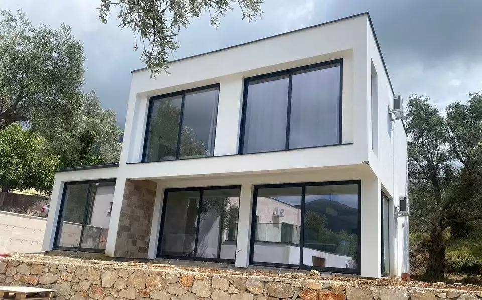 Вилла 170м² в Черногории, Бар. Стоимостью 330000€ аренда фото-1