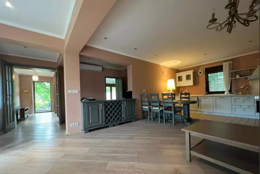Вилла 440м² в Черногории, Скадарское озеро. Стоимостью 320000€ аренда фото-4