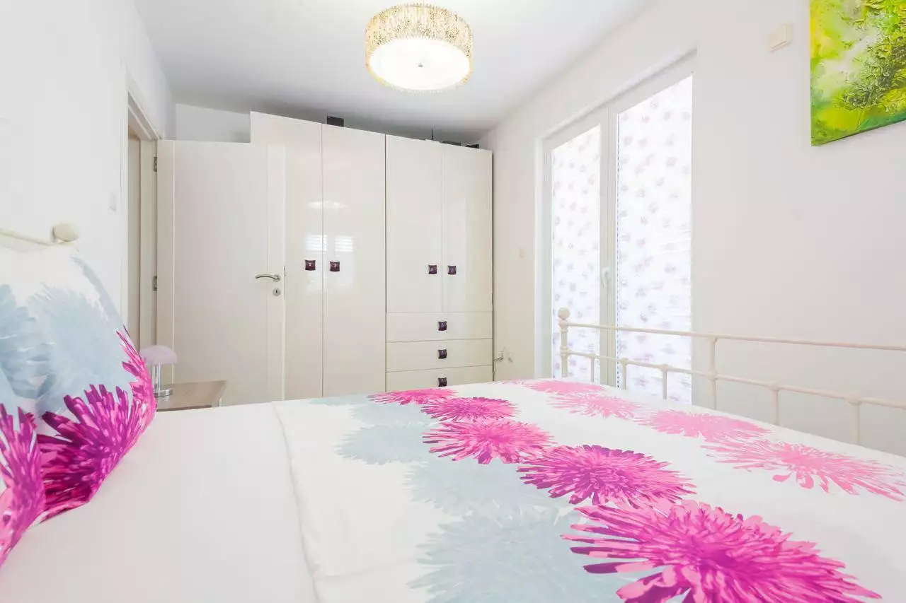 Квартира 60м² в Черногории, Святой Стефан. Стоимостью 235000€ аренда фото-3