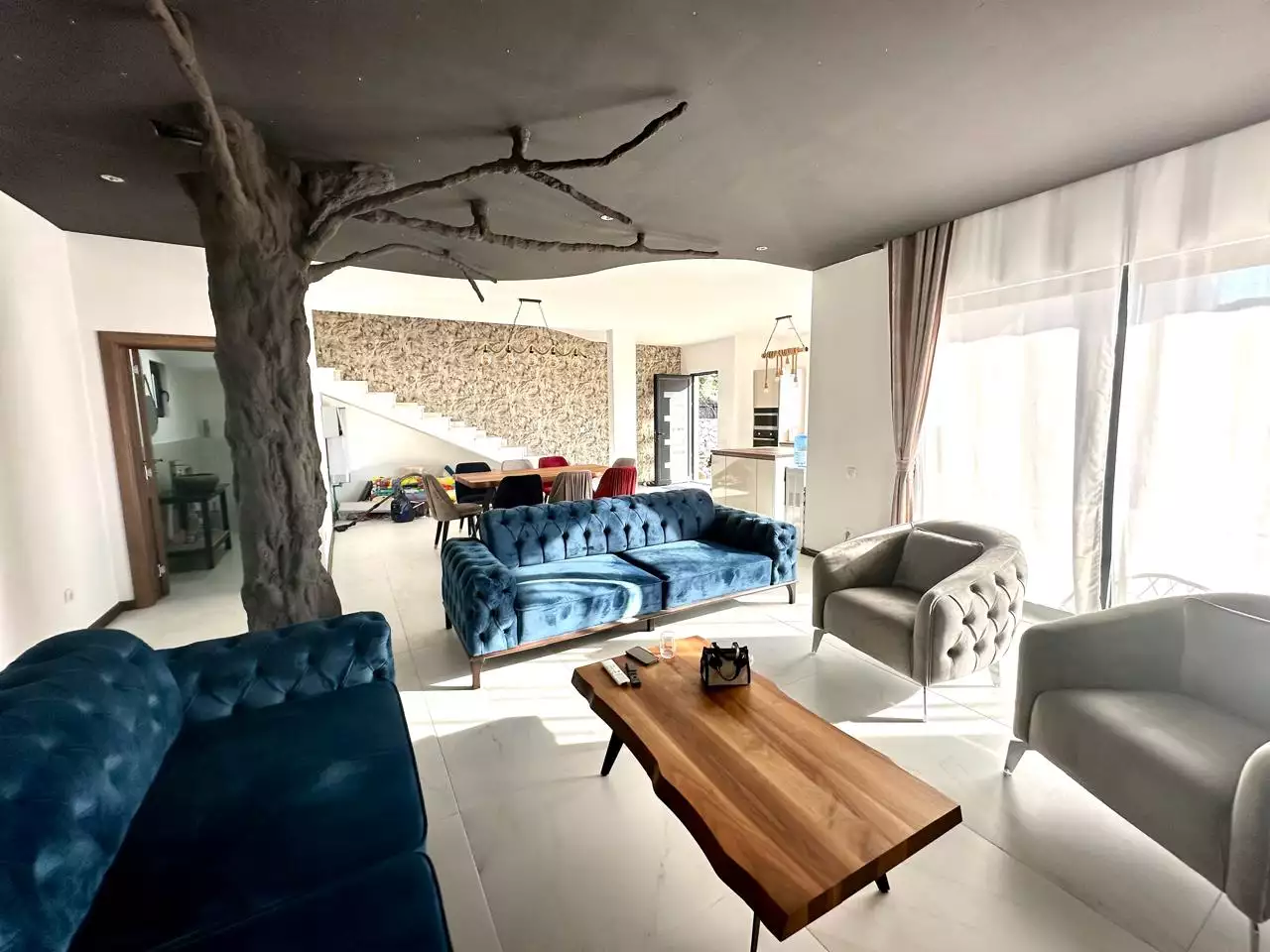 Вилла 250м² в Черногории, Утеха. Стоимостью 430000€ аренда фото-2