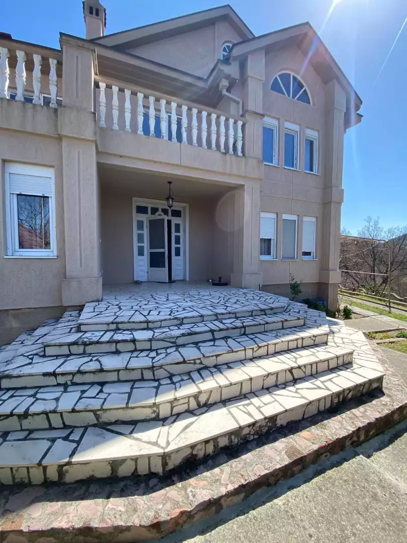 Дом 243м² в Черногории, Бар. Стоимостью 165000€ аренда фото-4