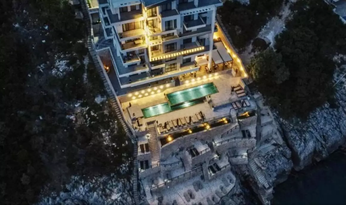 Квартира 86м² в Черногории, Добра Вода. Стоимостью 370000€ аренда фото-3