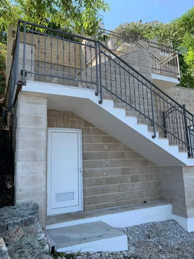 Вилла 230м² в Черногории, Херцег-Нови. Стоимостью 2300000€ аренда фото-24