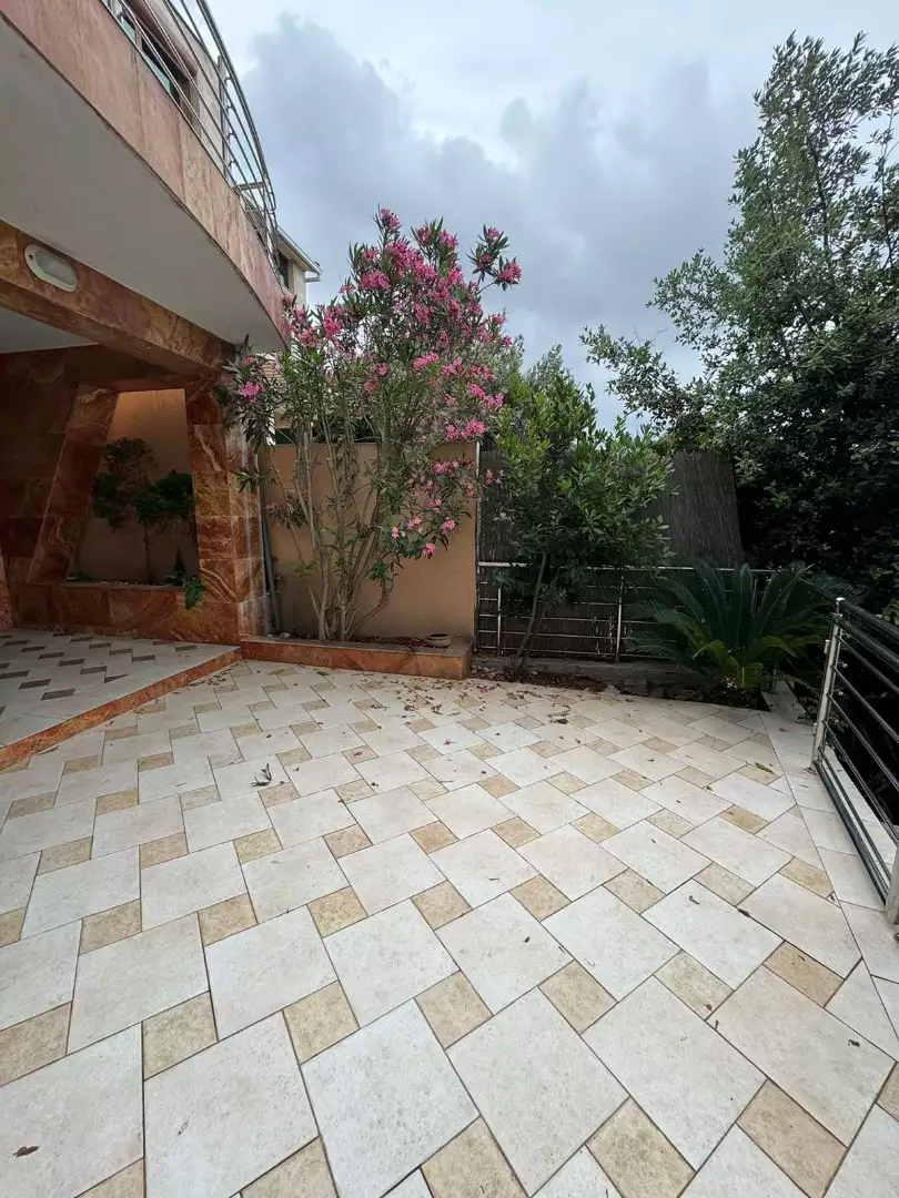 Вилла 282м² в Черногории, Утеха. Стоимостью 750000€ аренда фото-6