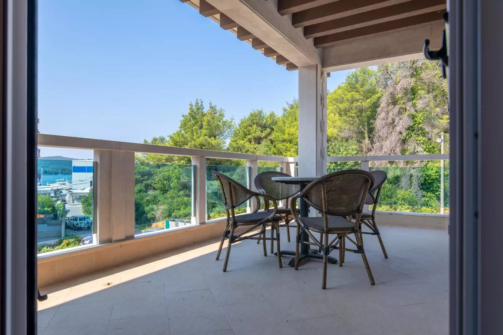 Вилла 267м² в Черногории, Тиват. Стоимостью 1200000€ аренда фото-5