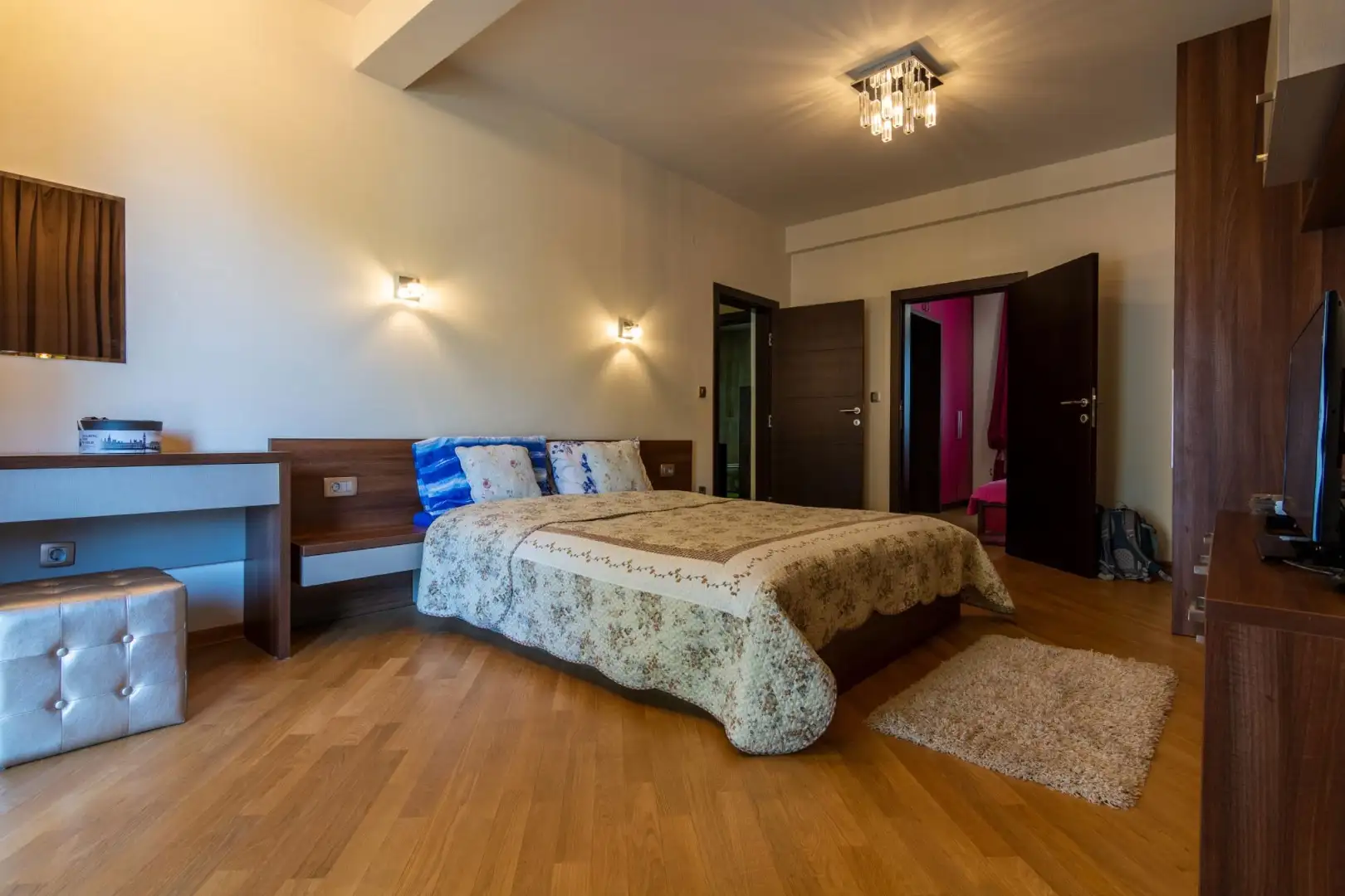 Вилла 267м² в Черногории, Тиват. Стоимостью 1200000€ аренда фото-2