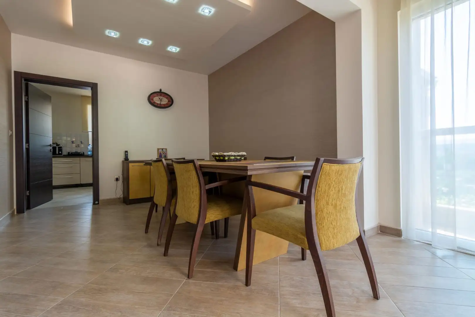 Вилла 267м² в Черногории, Тиват. Стоимостью 1200000€ аренда фото-16