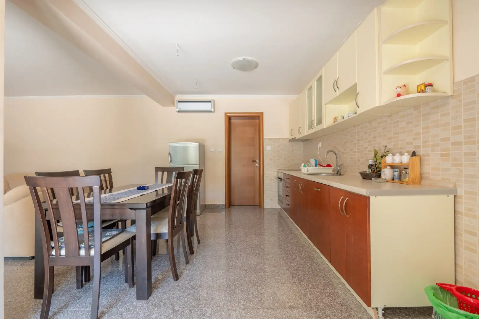 Вилла 453м² в Черногории, Пржно. Стоимостью 990000€ аренда фото-24