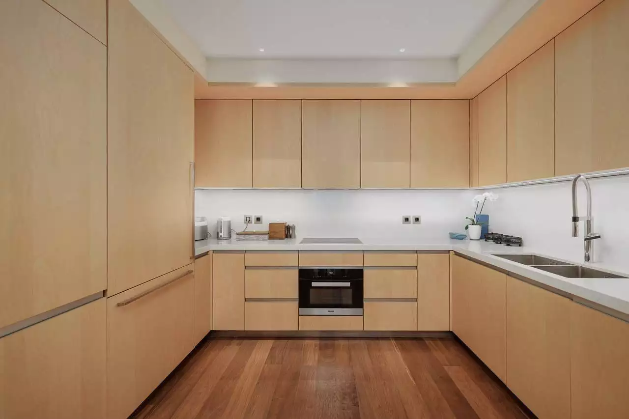 Квартира 192м² в Черногории, Тиват. Стоимостью 1680000€ аренда фото-13