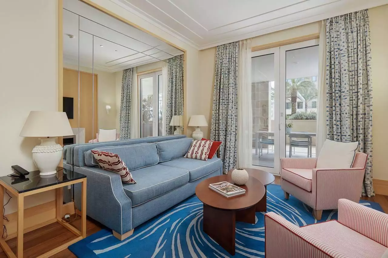 Квартира 192м² в Черногории, Тиват. Стоимостью 1680000€ аренда фото-16
