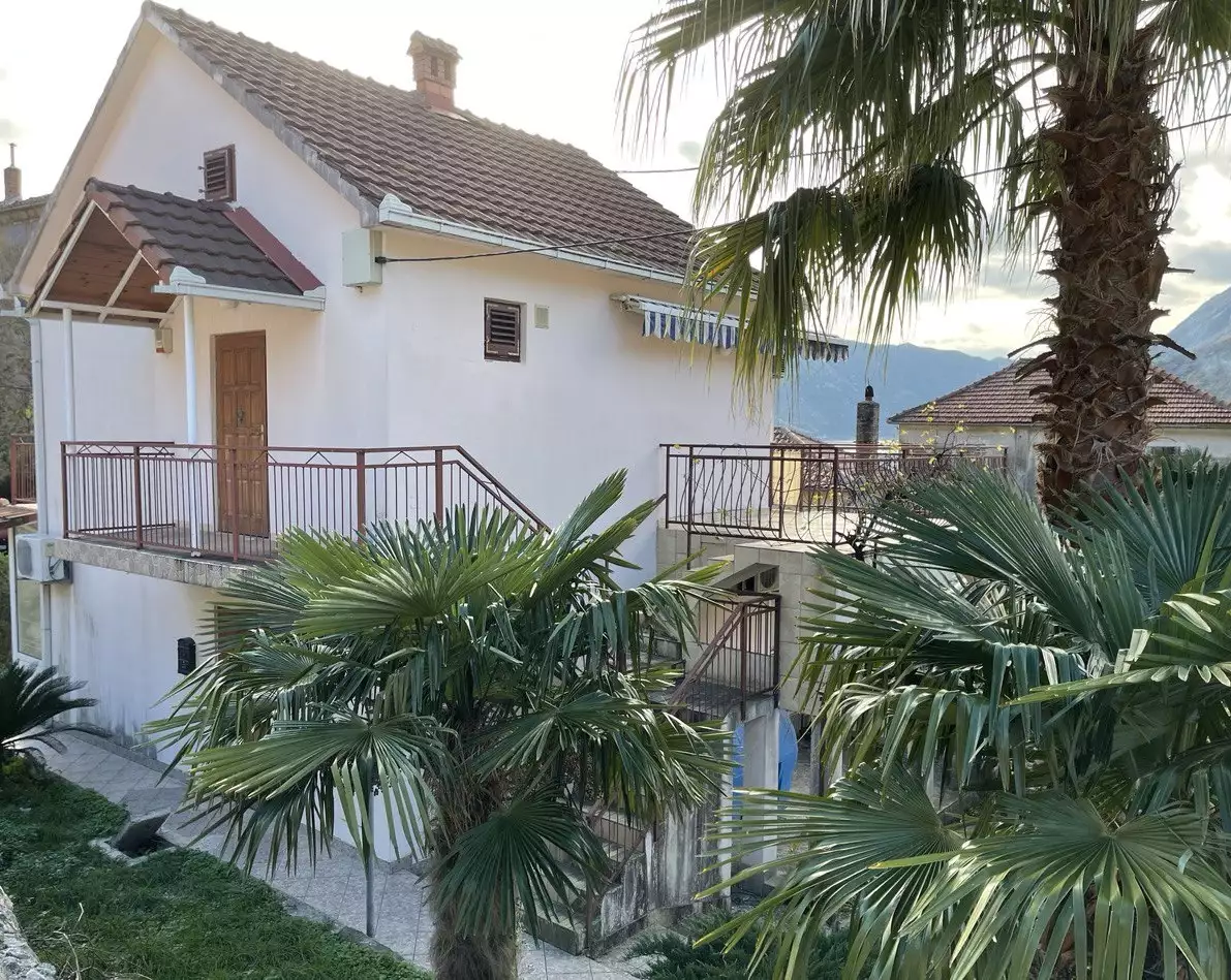 Дом 105м² в Черногории, Рисан. Стоимостью 240000€ аренда фото-4