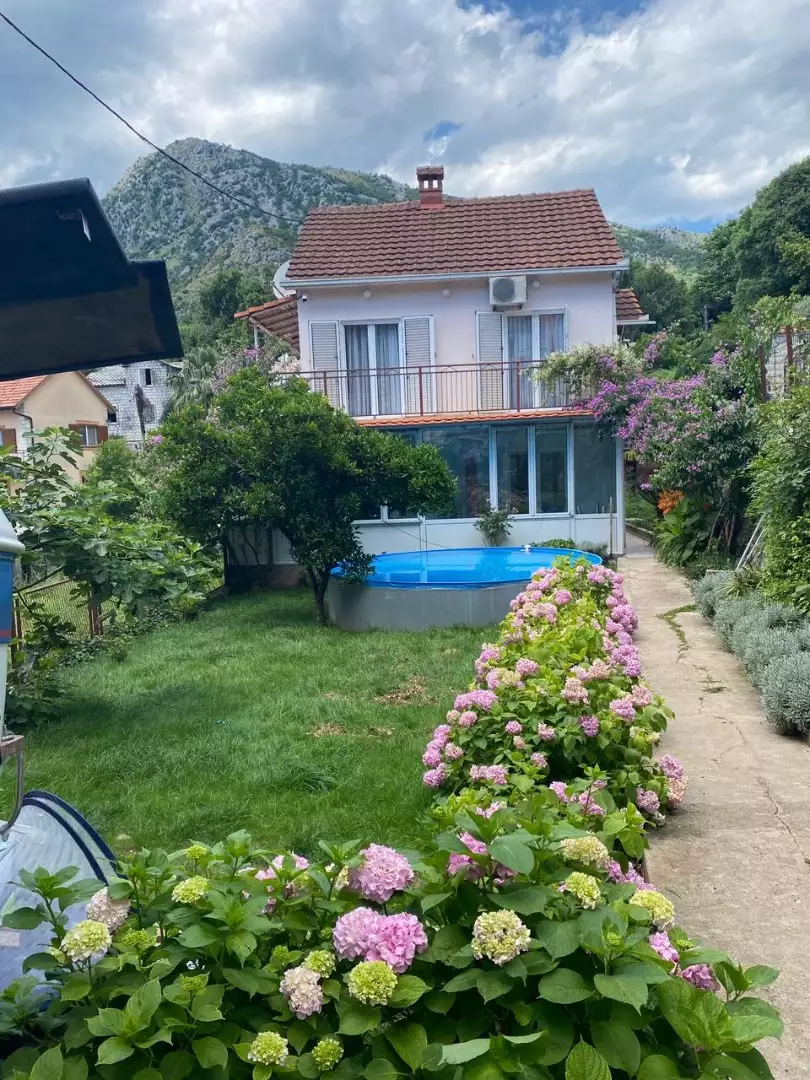 Дом 105м² в Черногории, Рисан. Стоимостью 240000€ аренда фото-6