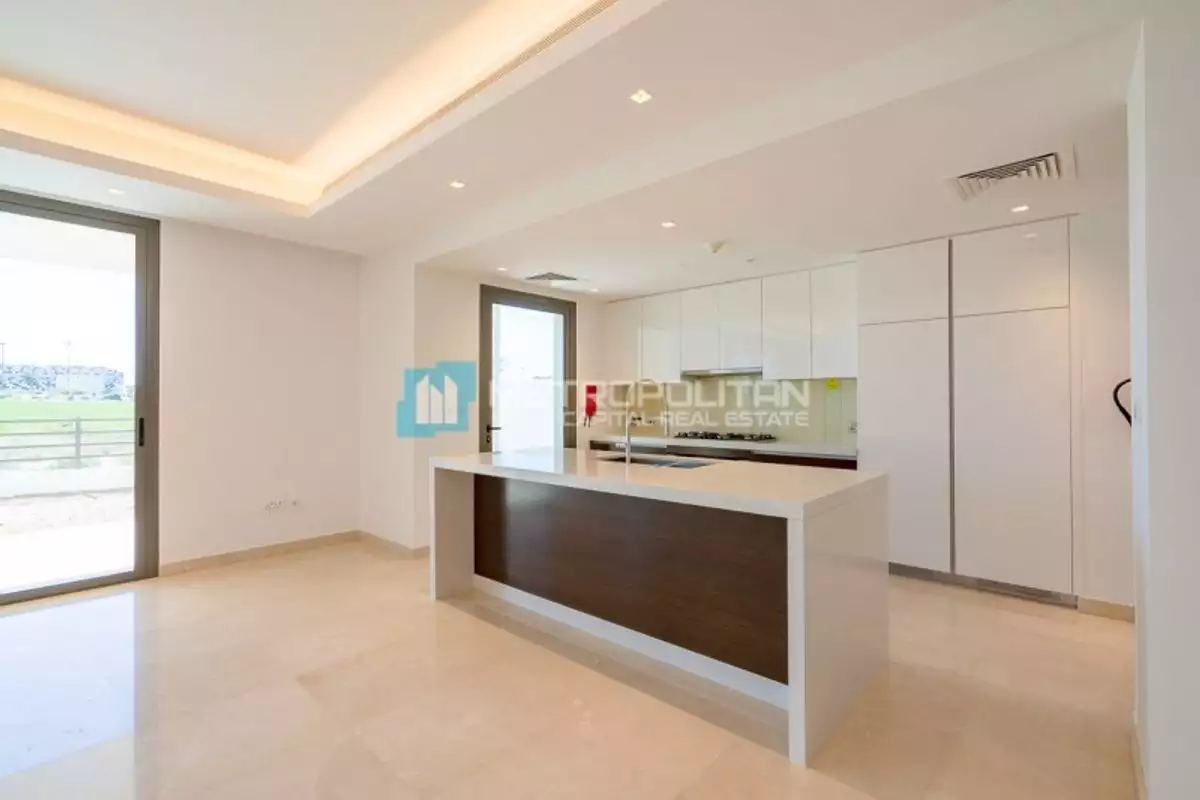 Вилла 622м² в ОАЭ, Абу-Даби. Стоимостью 2497155€ аренда фото-5
